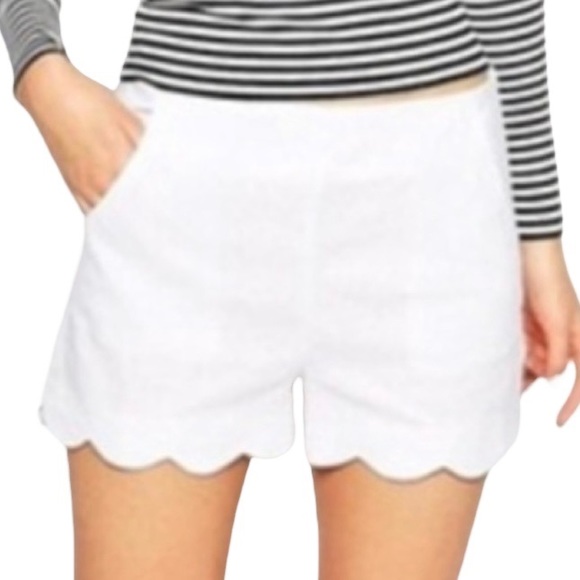3/$10 Cynthia Rowley Shorts 4 Scalloped Hem Linen-Cotton Lined - Picture 2 of 11